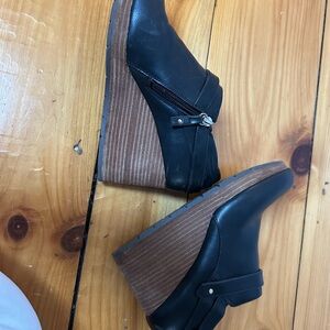 Dr. Scholl's Women's Black Ankle Boots